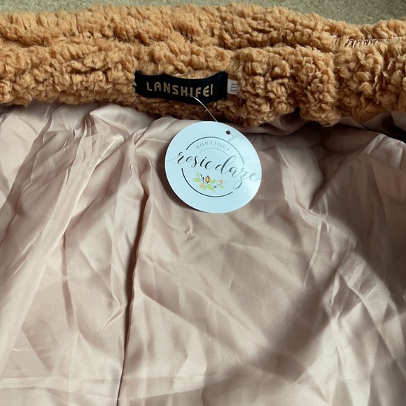 Teddy Bear Jacket - Picture 2 of 3